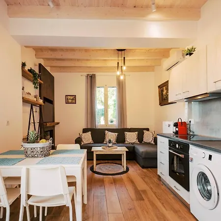 Villa Myrovolos Luxury Suites