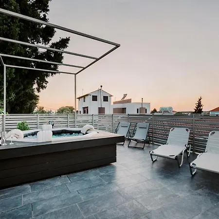 Myrovolos Luxury Suites Villa