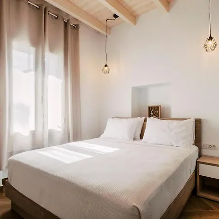 Myrovolos Luxury Suites Villa
