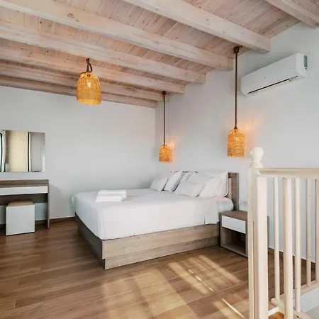 Myrovolos Luxury Suites Villa